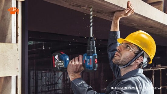 PARAFUSADEIRA E FURADEIRA 18V 2